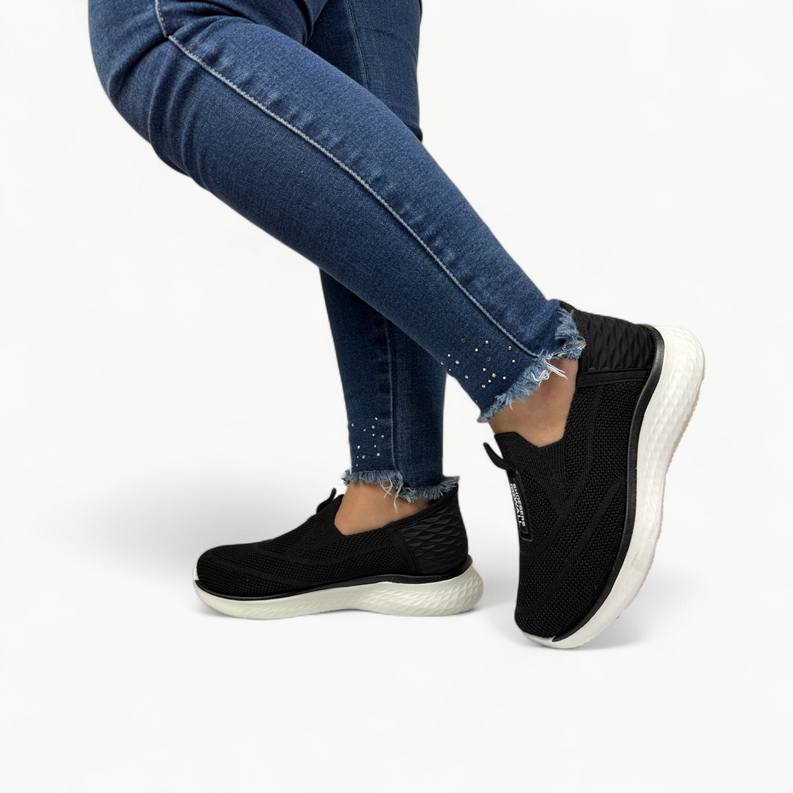 Zapatilla Reva®: Estilo y comodidad para cada paso