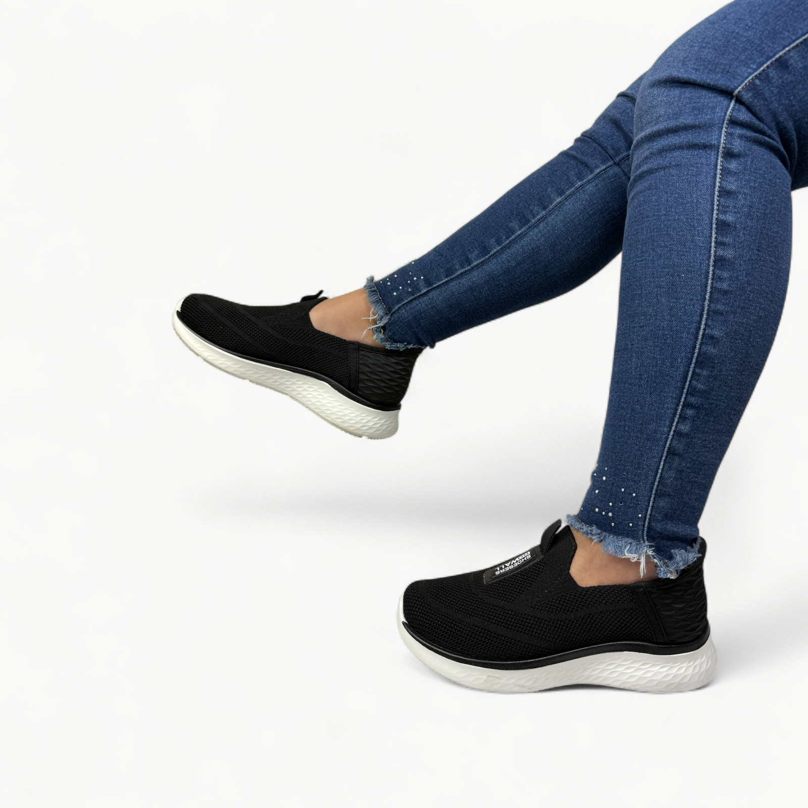 Zapatilla Reva®: Estilo y comodidad para cada paso