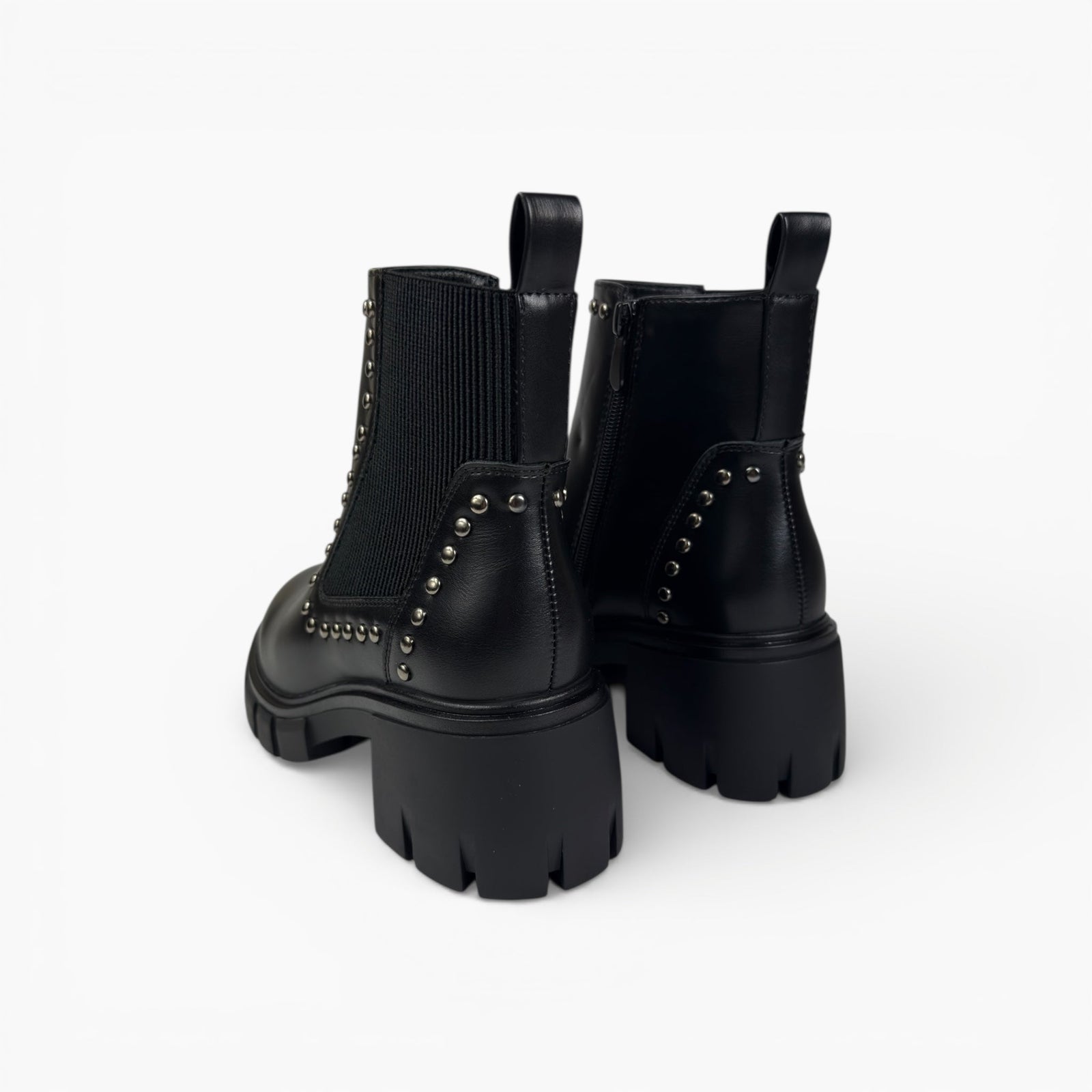 Botines Rebel ®: Estilo audaz y comodidad para cada paso