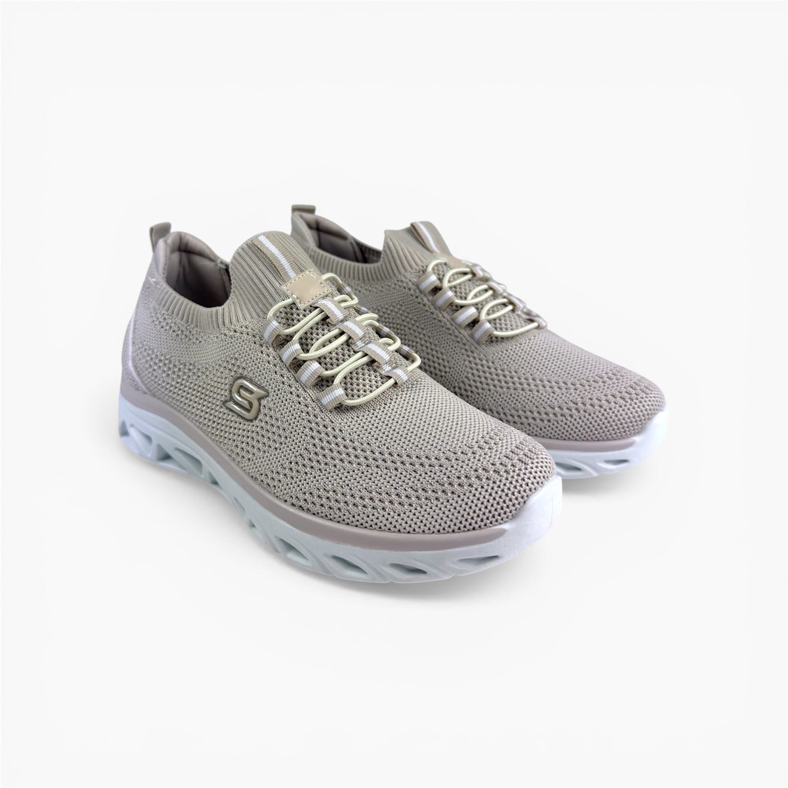 Zapatilla Skeva ®: comodidad, estilo y rendimiento para cada paso